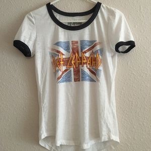 Def Leppard Graphic Tee shirt